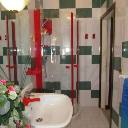 Апартаменти Furnished Near The Бібіоне