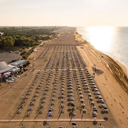 300mt From The Sea * Бибионе